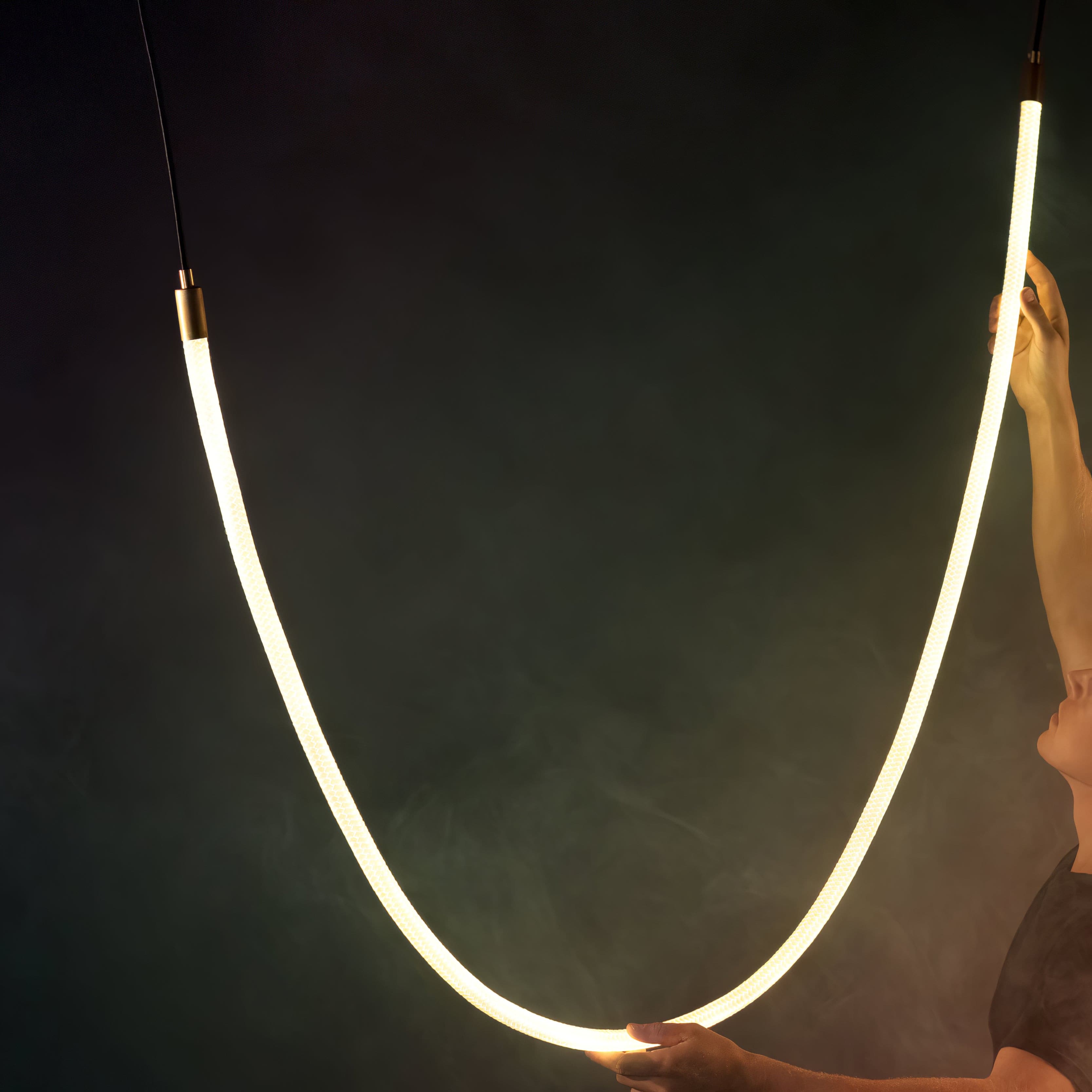 FlexGlow - Personnalisez N'importe Quel Espace avec un Éclairage LED Flexible