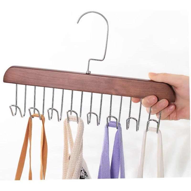 Porte-ceintures compact en bois pour optimiser l'espace du placard