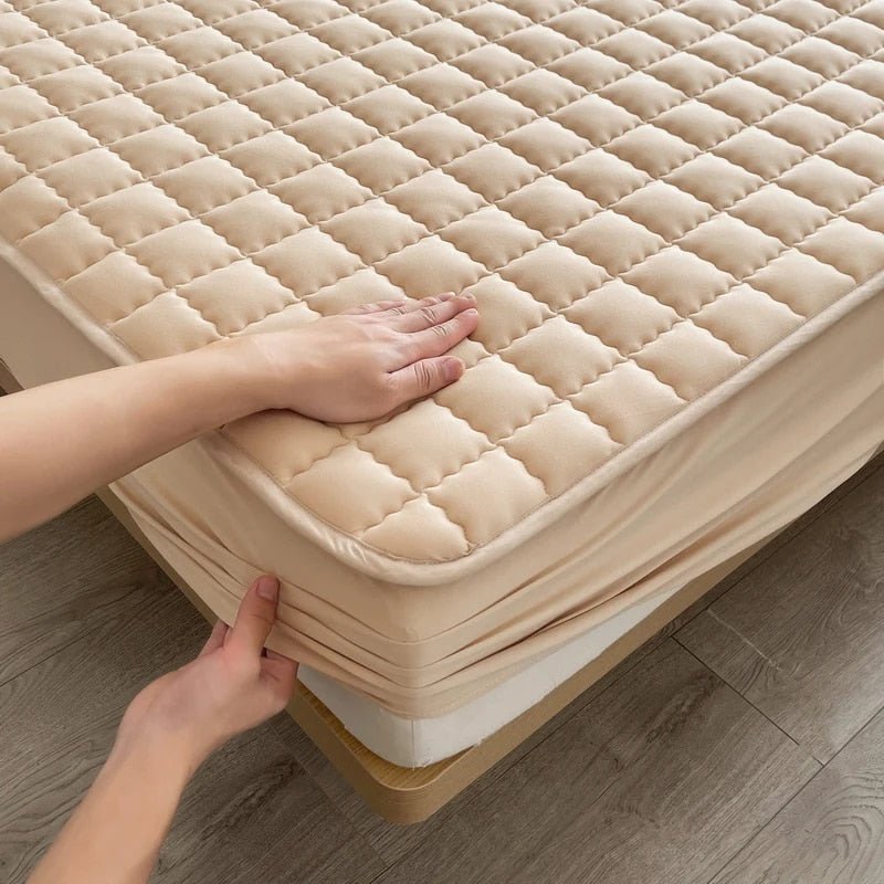 Housse de Matelas | Tissu Doux et Respirant | Protection Hygiénique | Convient aux Matelas jusqu'à 30 cm