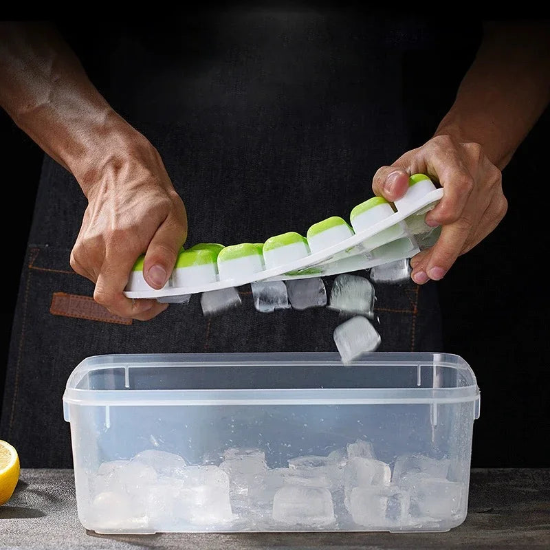 Moule à glaçons | 14 cavités en silicone avec fond souple | Couvercle étanche