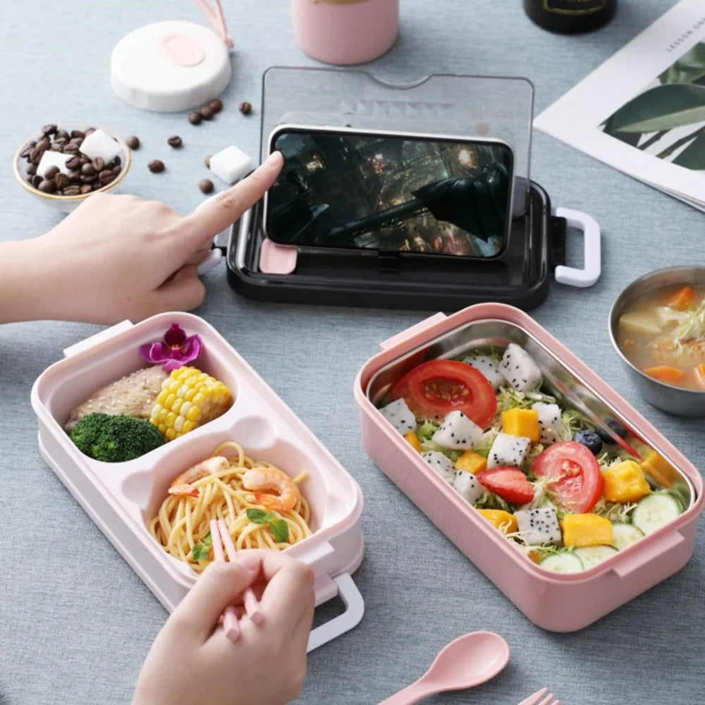 Boîte repas avec couverts intégrés, idéale pour emporter son déjeuner