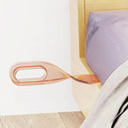 LiftEase™ - Outil 2-en-1 pour soulever le matelas et border les draps