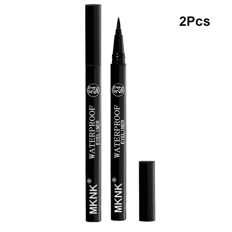 Crayon Eyeliner Noir | Résistant aux Taches & Waterproof | Fini Mat Haute Pigmentation | Facile à Utiliser pour Débutants