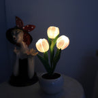 Lampe de table fleurie LumaBloom – Lumière chaude