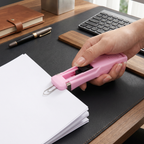 Accessoire de classement pour maintenir et organiser des feuilles