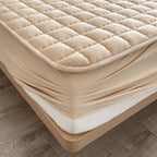 Housse de Matelas | Tissu Doux et Respirant | Protection Hygiénique | Convient aux Matelas jusqu'à 30 cm