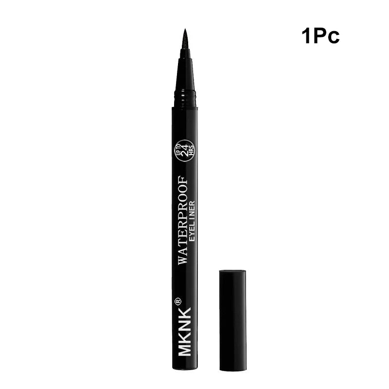 Crayon Eyeliner Noir | Résistant aux Taches & Waterproof | Fini Mat Haute Pigmentation | Facile à Utiliser pour Débutants
