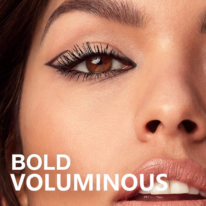 Packshot du mascara Ciléa avec son tube et son applicateur