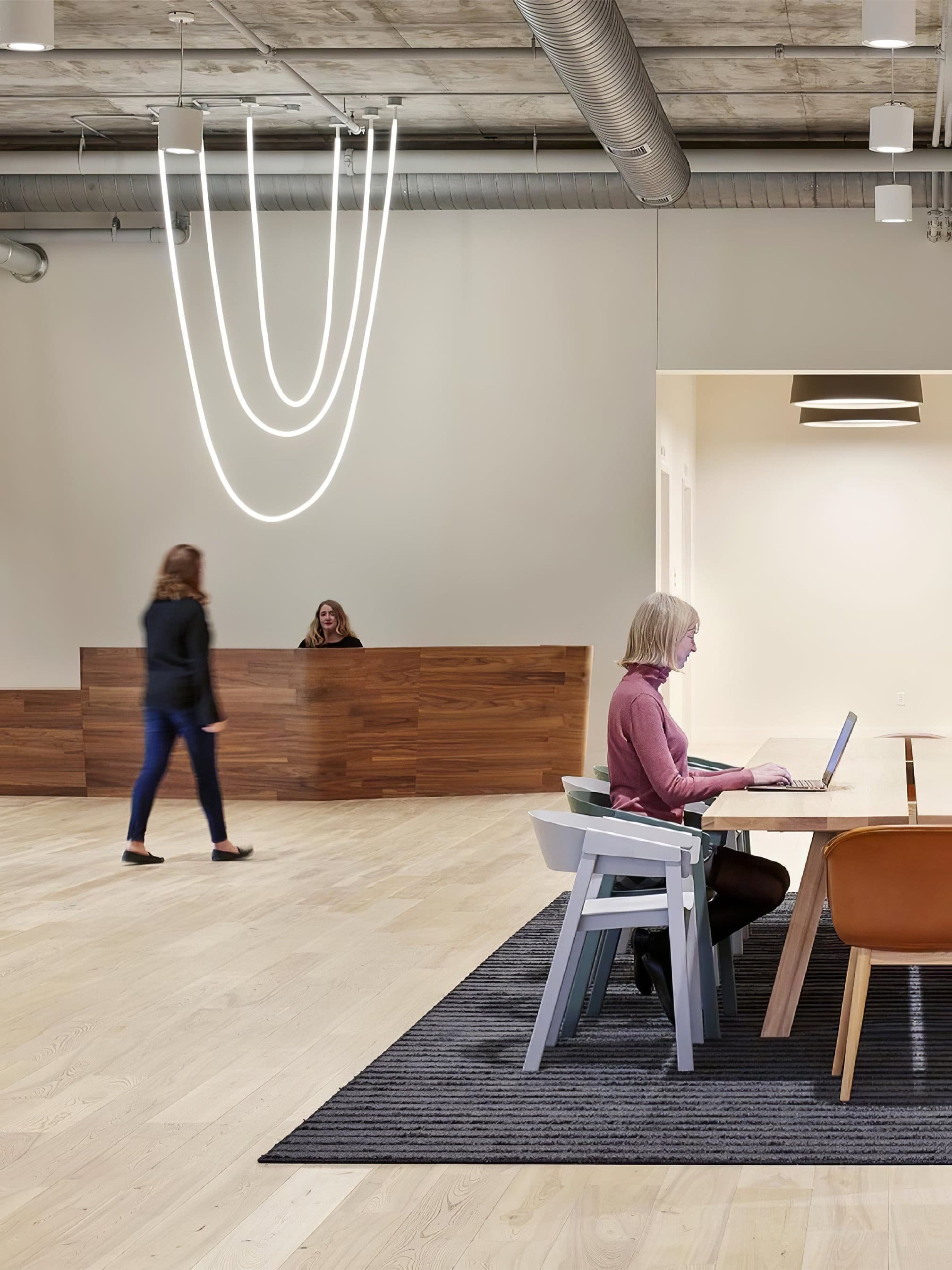 FlexGlow - Personnalisez N'importe Quel Espace avec un Éclairage LED Flexible