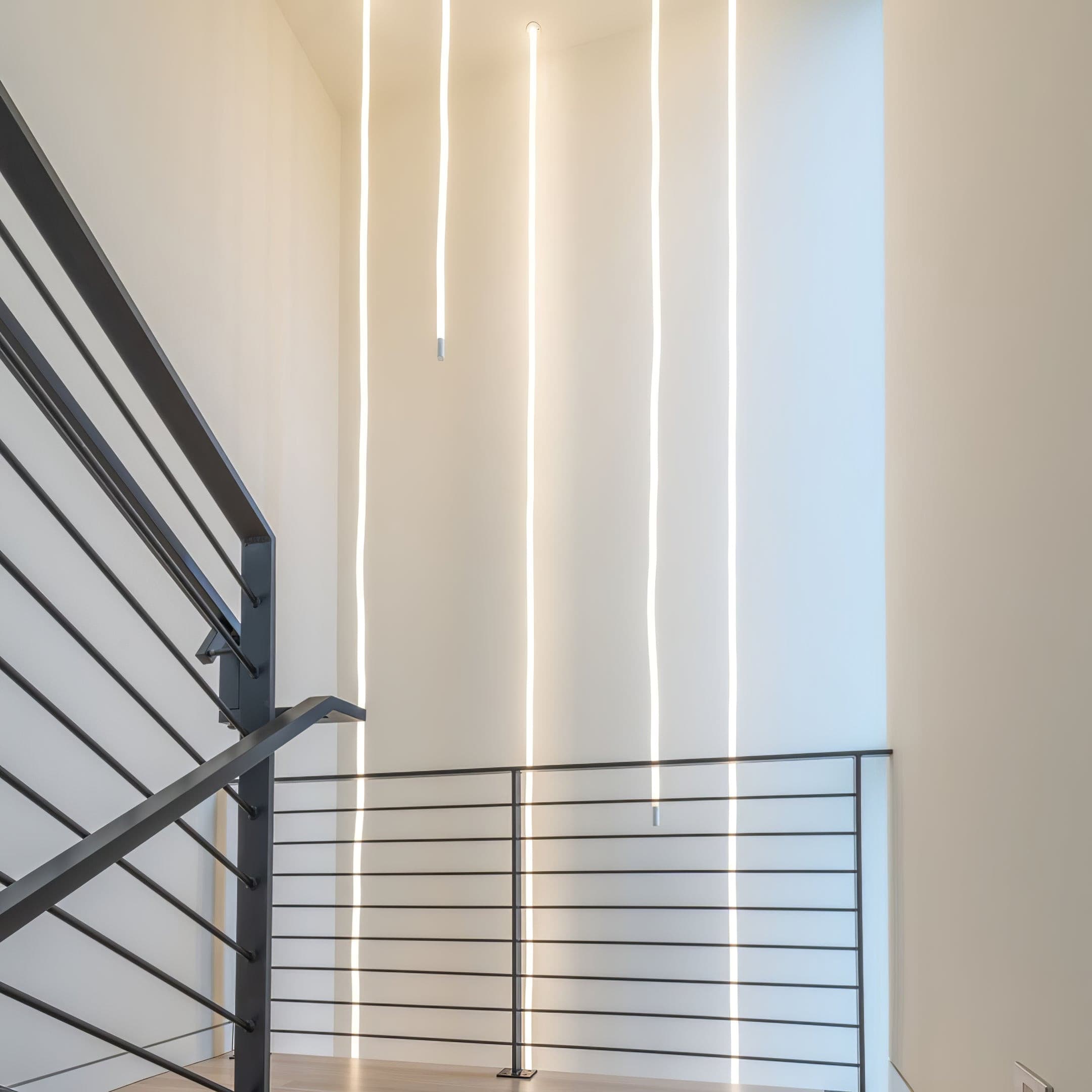 FlexGlow - Personnalisez N'importe Quel Espace avec un Éclairage LED Flexible