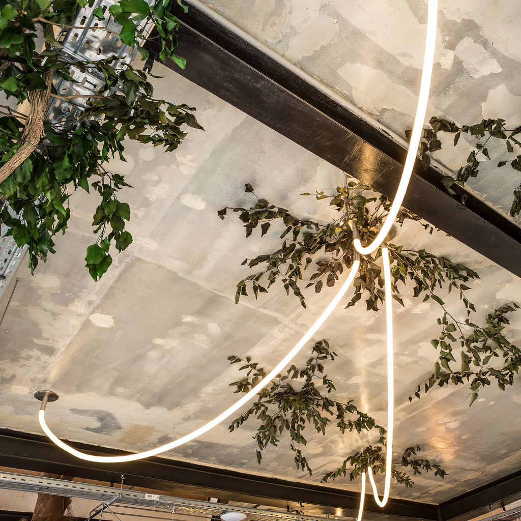 FlexGlow - Personnalisez N'importe Quel Espace avec un Éclairage LED Flexible