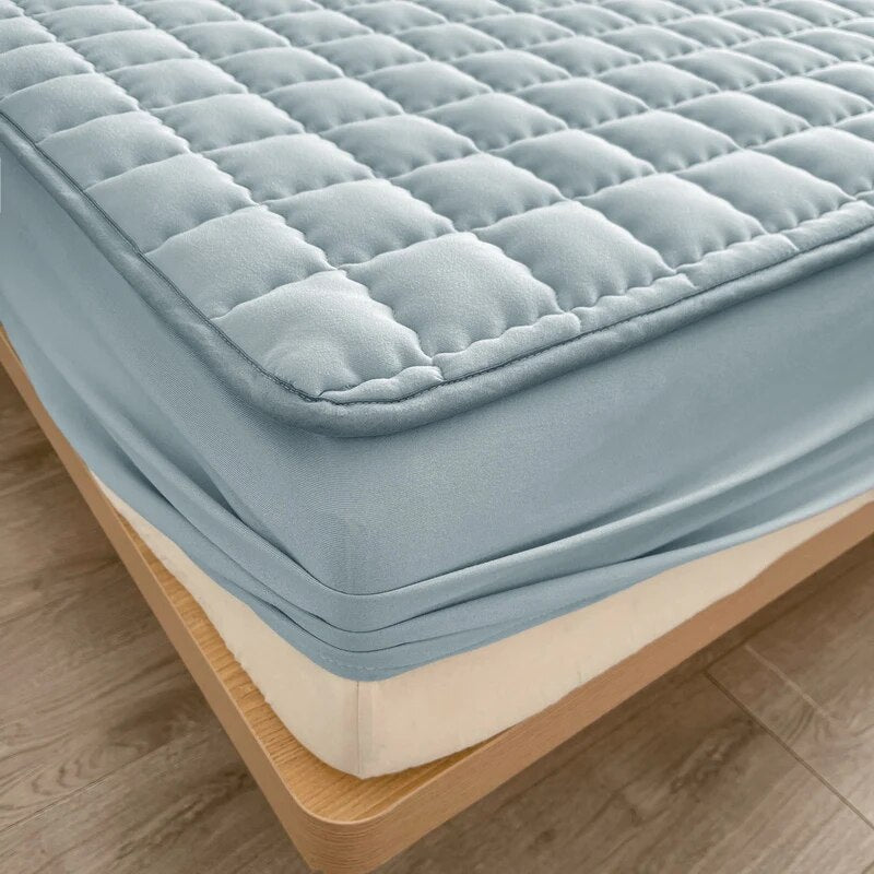 Housse de Matelas | Tissu Doux et Respirant | Protection Hygiénique | Convient aux Matelas jusqu'à 30 cm