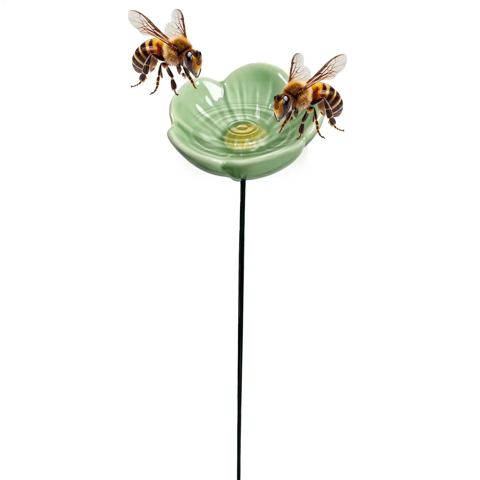 Abreuvoir à insectes Floréa en forme de fleur en céramique dans le jardin