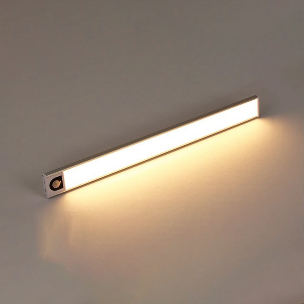 LumaSense - Illuminez Rapidement les Zones Sombres avec une Lumière Intelligente Activée par Mouvement