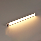 LumaSense - Illuminez Rapidement les Zones Sombres avec une Lumière Intelligente Activée par Mouvement