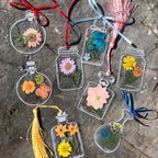 FloraMark - Marque-Page Artisanal en Fleurs Séchées Pressées