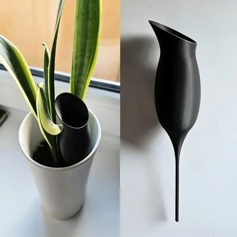 Gros plan sur le système d'arrosage automatique Floralyx pour plante en pot