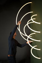 FlexGlow - Personnalisez N'importe Quel Espace avec un Éclairage LED Flexible
