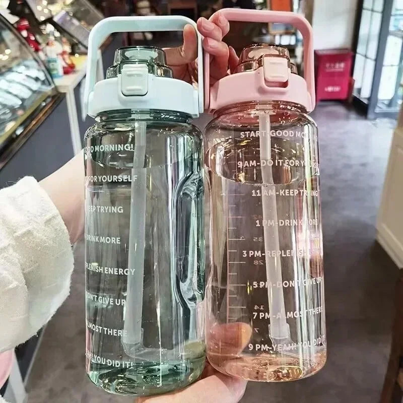 Bouteille d'eau pour adultes | 2L à large ouverture avec paille intégrée | Marquage temporel | Sports de plein air