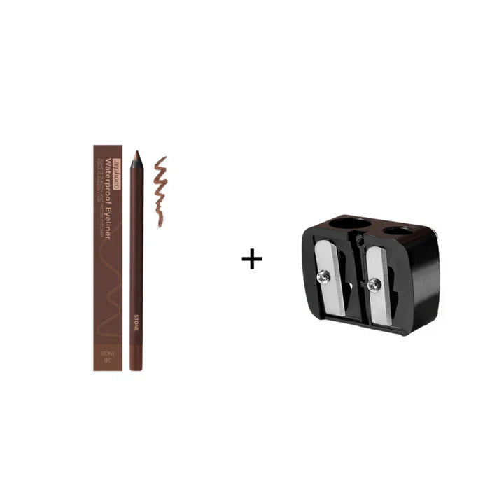 Démonstration d'un trait fin puis épais avec l'eyeliner gel